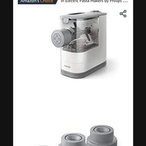 Pasta maker machine